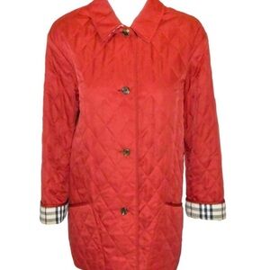 Burberry Red Quilted Jacket with 2 Side Pockets Button Closure in Size XL